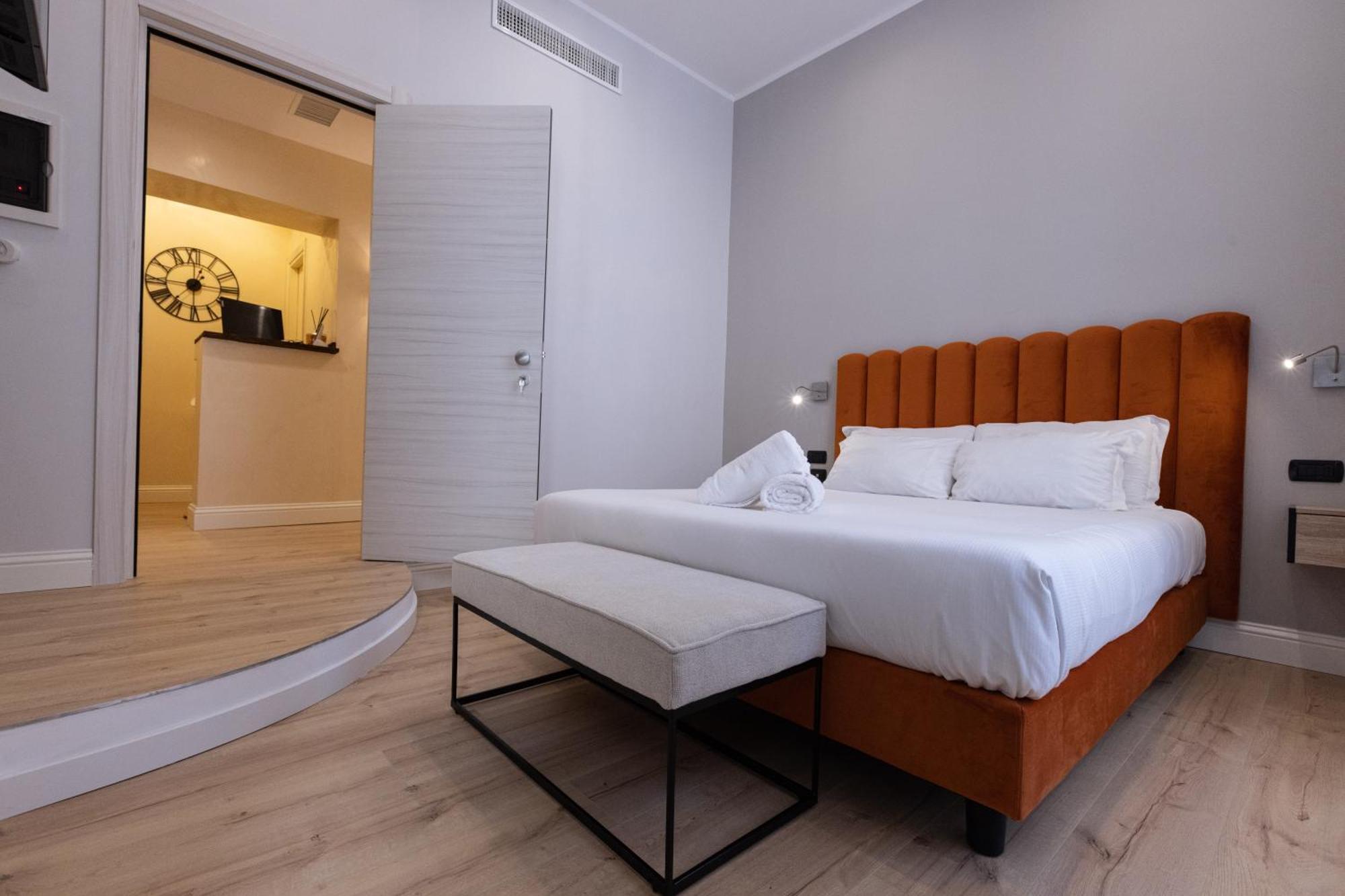 Relais At Via Veneto Hotel Rome Exterior photo