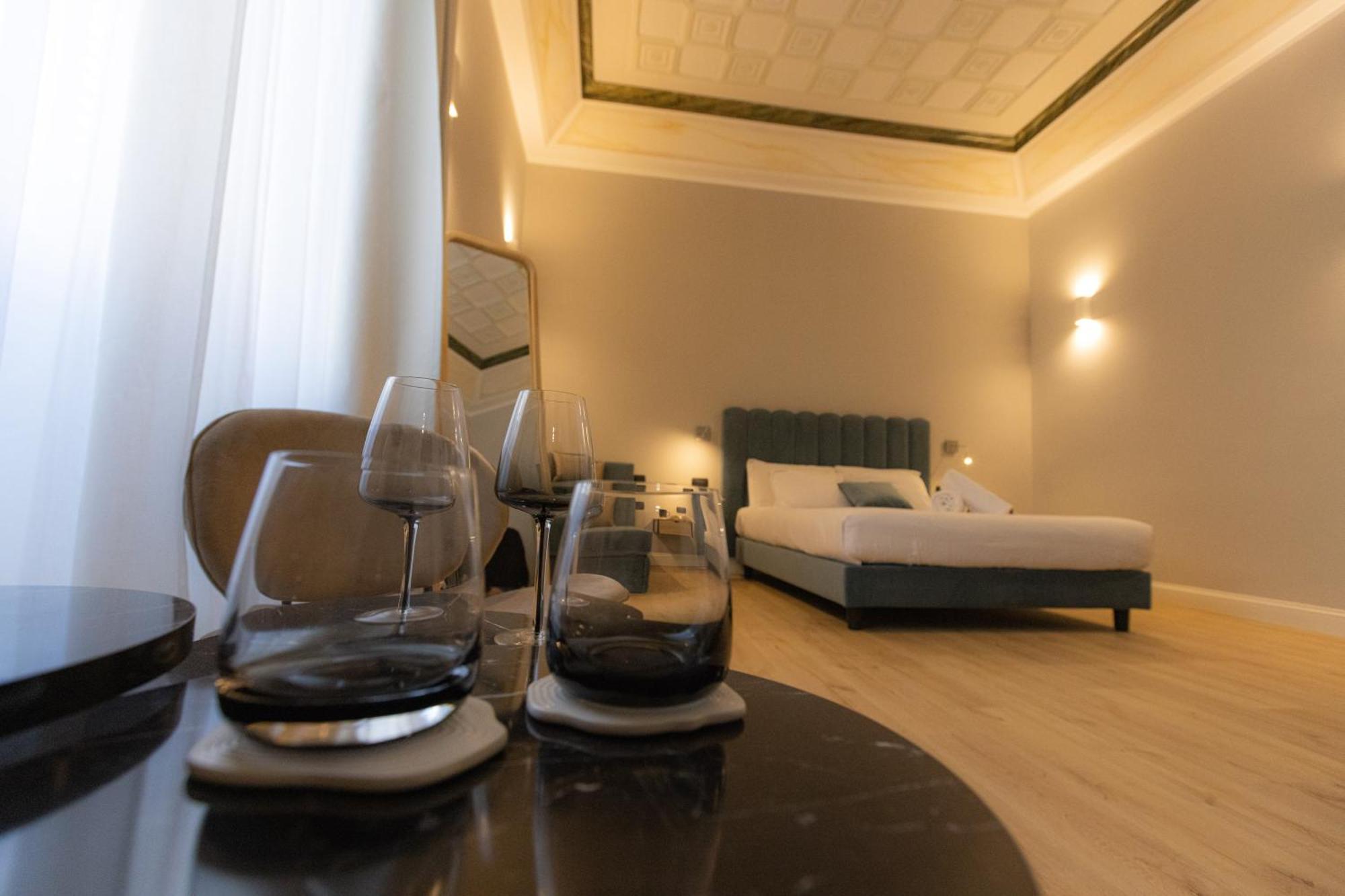 Relais At Via Veneto Hotel Rome Exterior photo